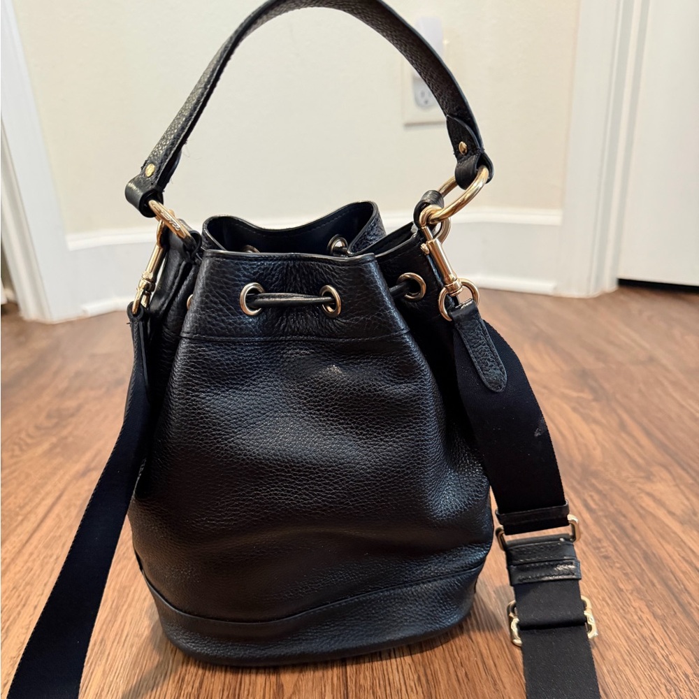 AUTHENTIC Coach Dampsey Drawstring Bucket Bag- Black Pebbled Leather - Picture 7 of 9
